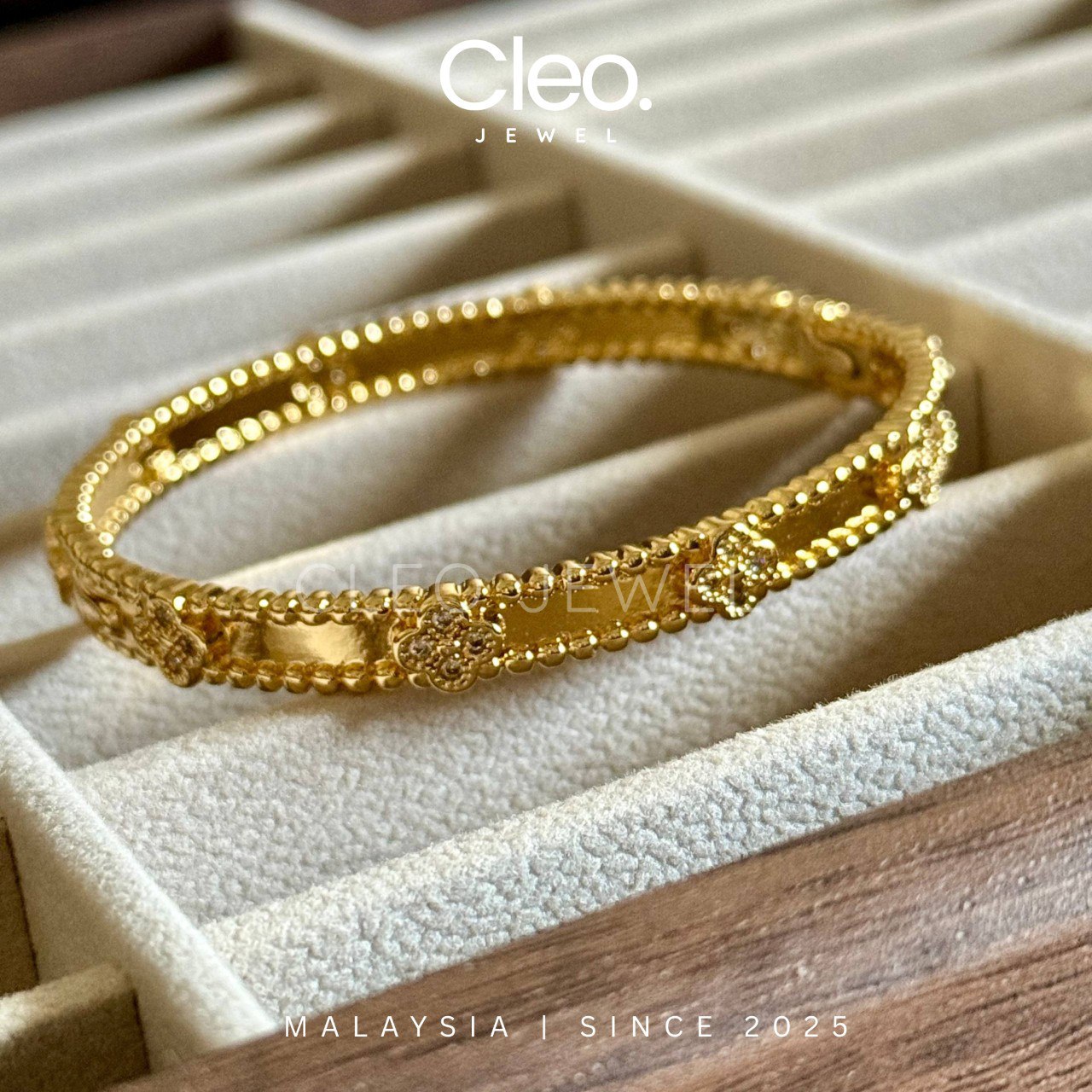 Royal Beaded Floral Bangle